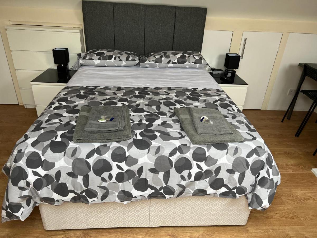 North West Lodge Guest House London Bagian luar foto