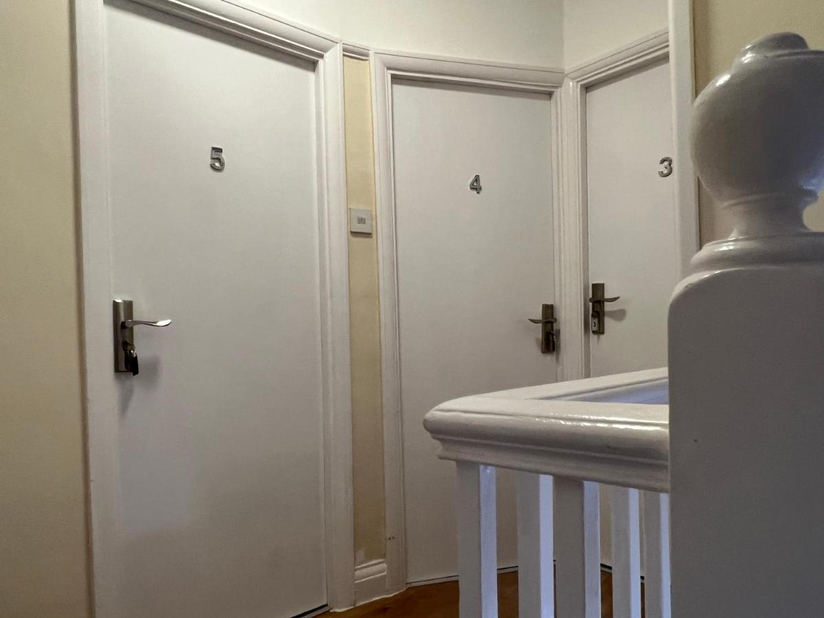North West Lodge Guest House London Bagian luar foto