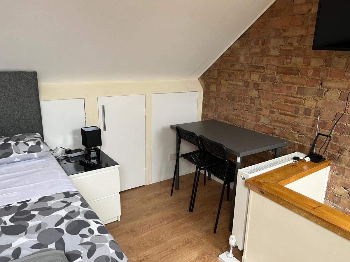 North West Lodge Guest House London Bagian luar foto